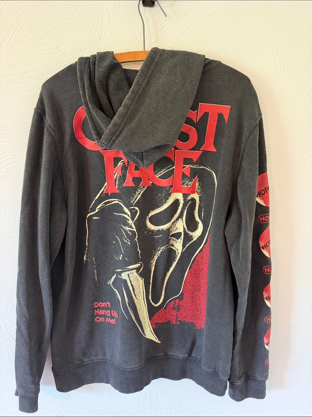 Hot Topic Ghost Face Horror Club Black Graphic Zip-Up Hoodie. Size Large. - Picture 7 of 10